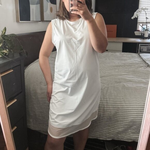 Athleta Sunlover UPF Dress. Size M - Picture 11 of 12